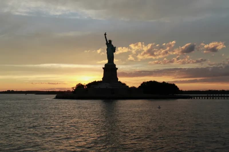The Statue of Liberty seen from the Atlantis